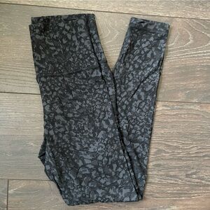 Lululemon Align Pant 28" in Wild Thing Camo Deep Coal Multi (6)